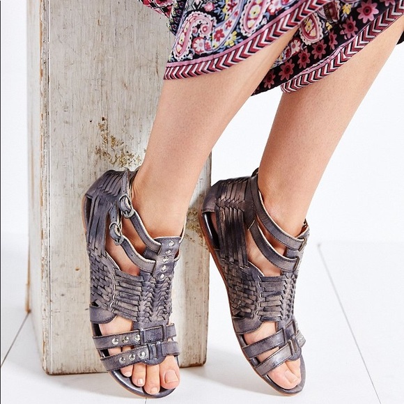 bed stu claire sandals